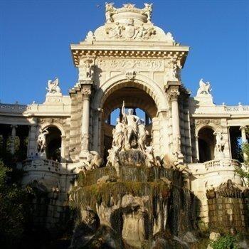 hôtels kyriad marseille parc du palais longchamp