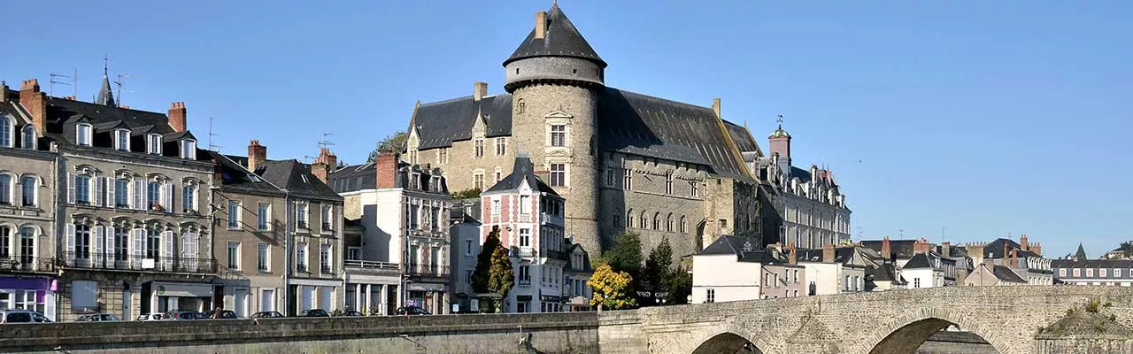 Hôtels Mayenne Campanile