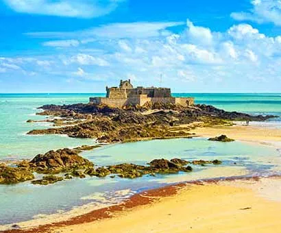 Hôtels Saint-Malo Campanile