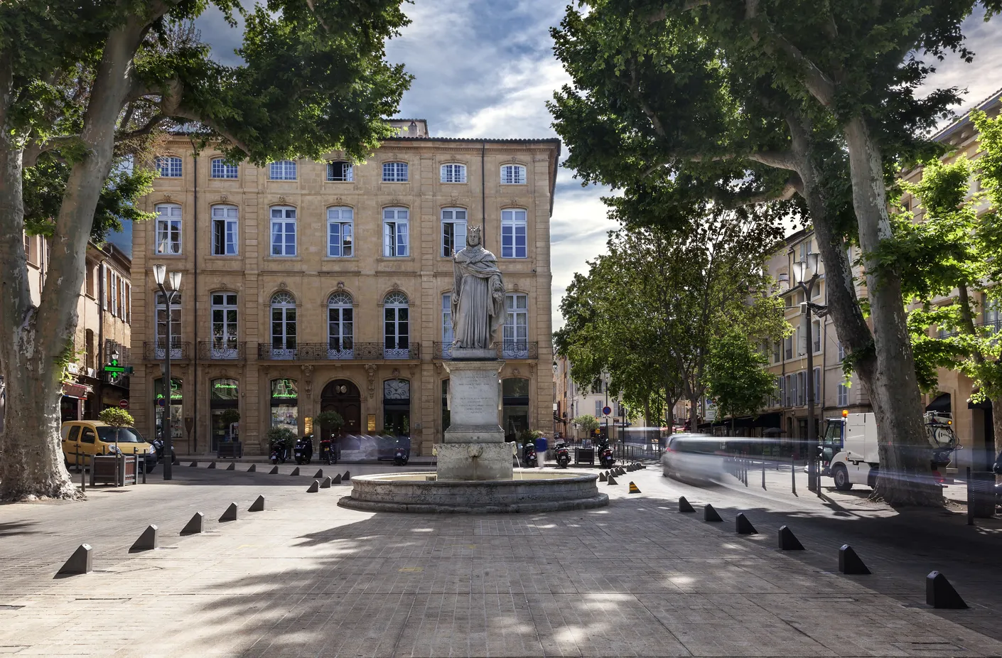 Que visiter à Aix-en-Provence à pied ? Notre itinéraire