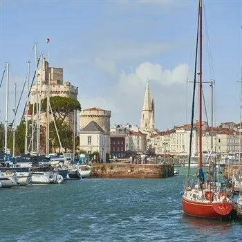 hôtels Campanile Musée maritime de la Rochelle
