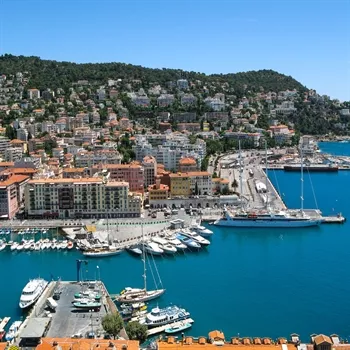 hôtels Campanile Port de Nice