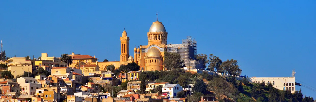 Hotels Golden Tulip in Alger